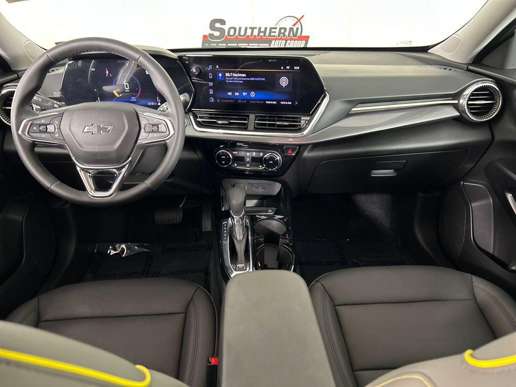Used 2025 Chevrolet Trax ACTIV w/ Driver Confidence Package FWD image 18