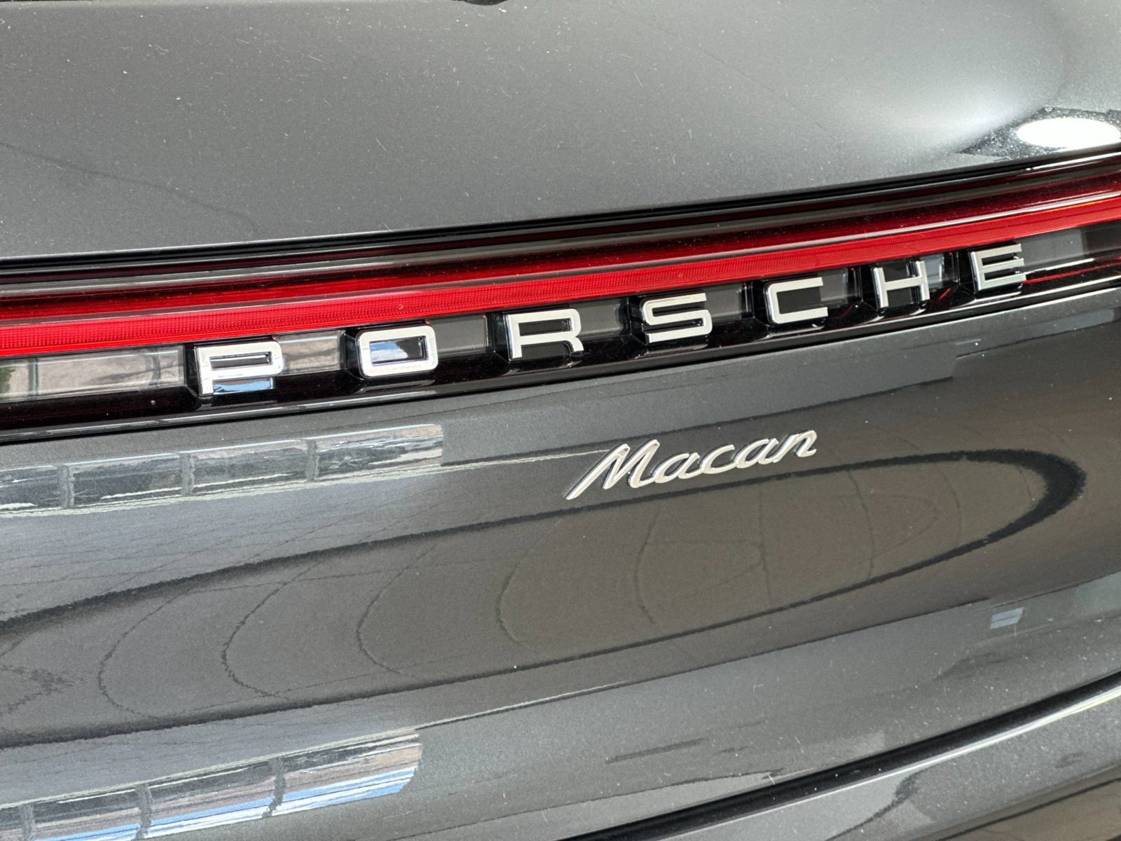 New 2026 Porsche Macan AWD/4WD image 26