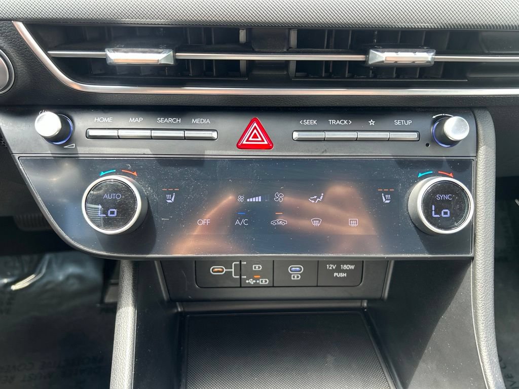 Used 2025 Hyundai Sonata SEL FWD image 31