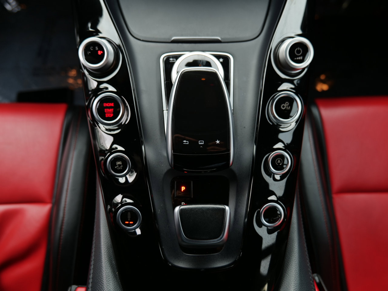 Used 2017 Mercedes-Benz AMG GT Coupe image 34