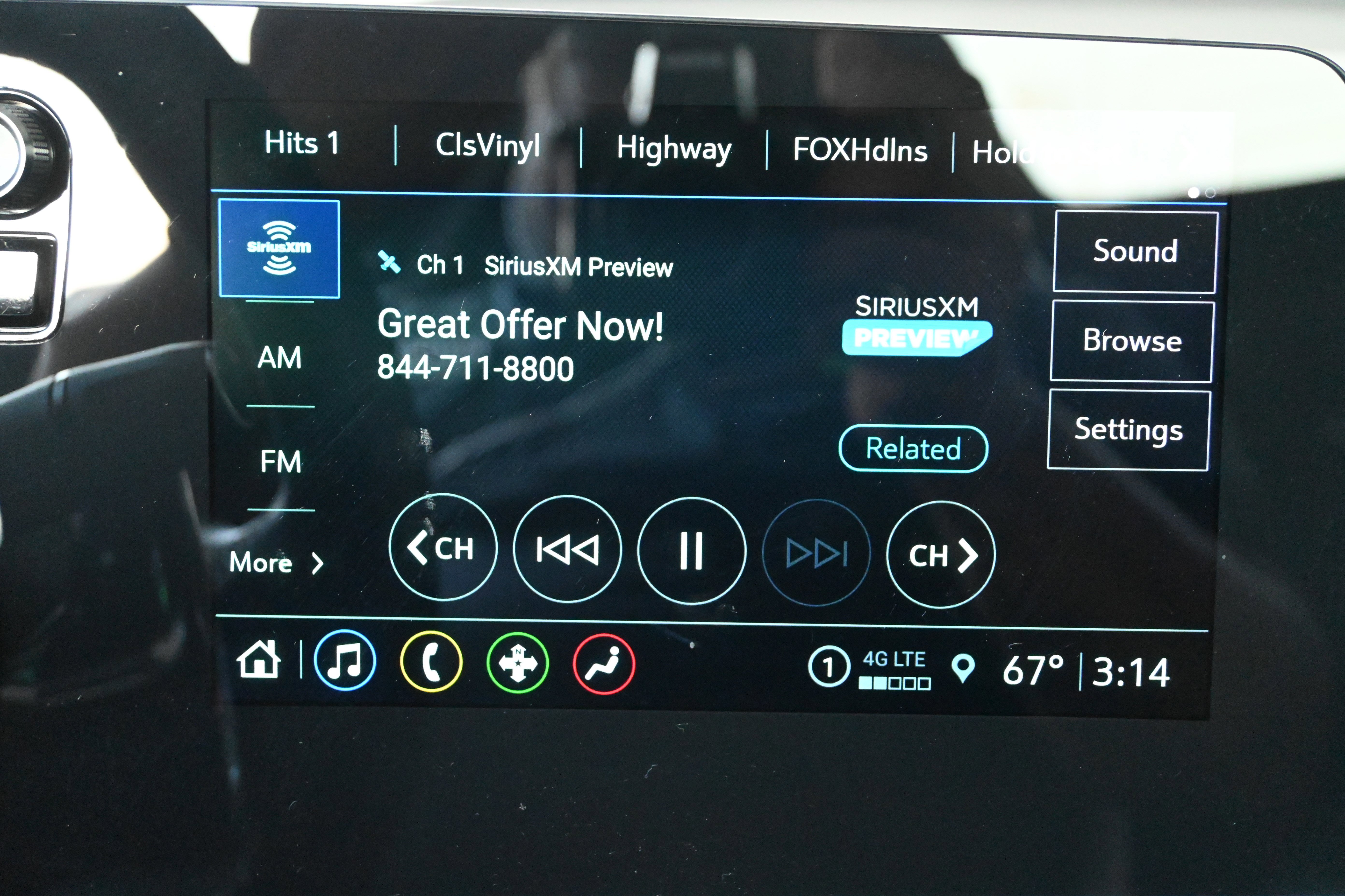 Used 2023 Chevrolet Corvette Stingray Convertible w/ 1LT image 25