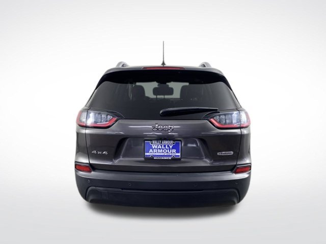 Used 2019 Jeep Cherokee Latitude Plus AWD/4WD image 9