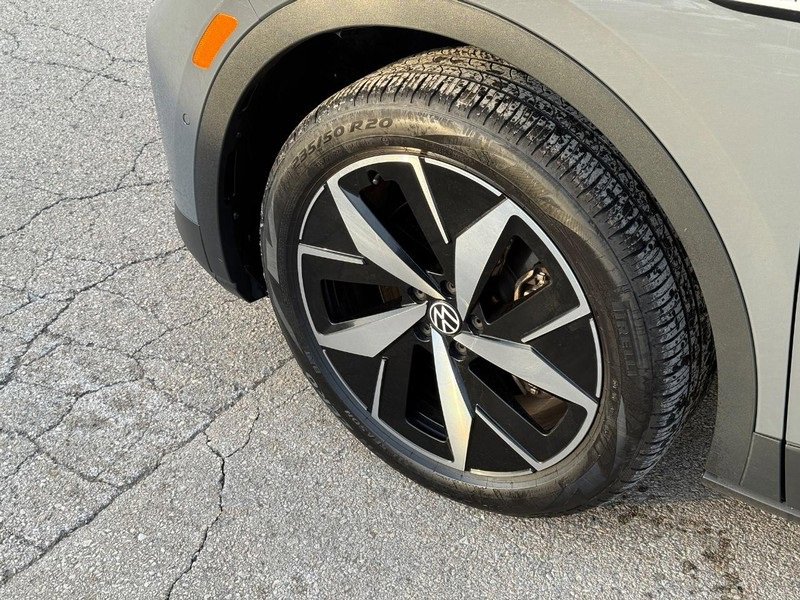 Used 2023 Volkswagen ID.4 Pro S image 10