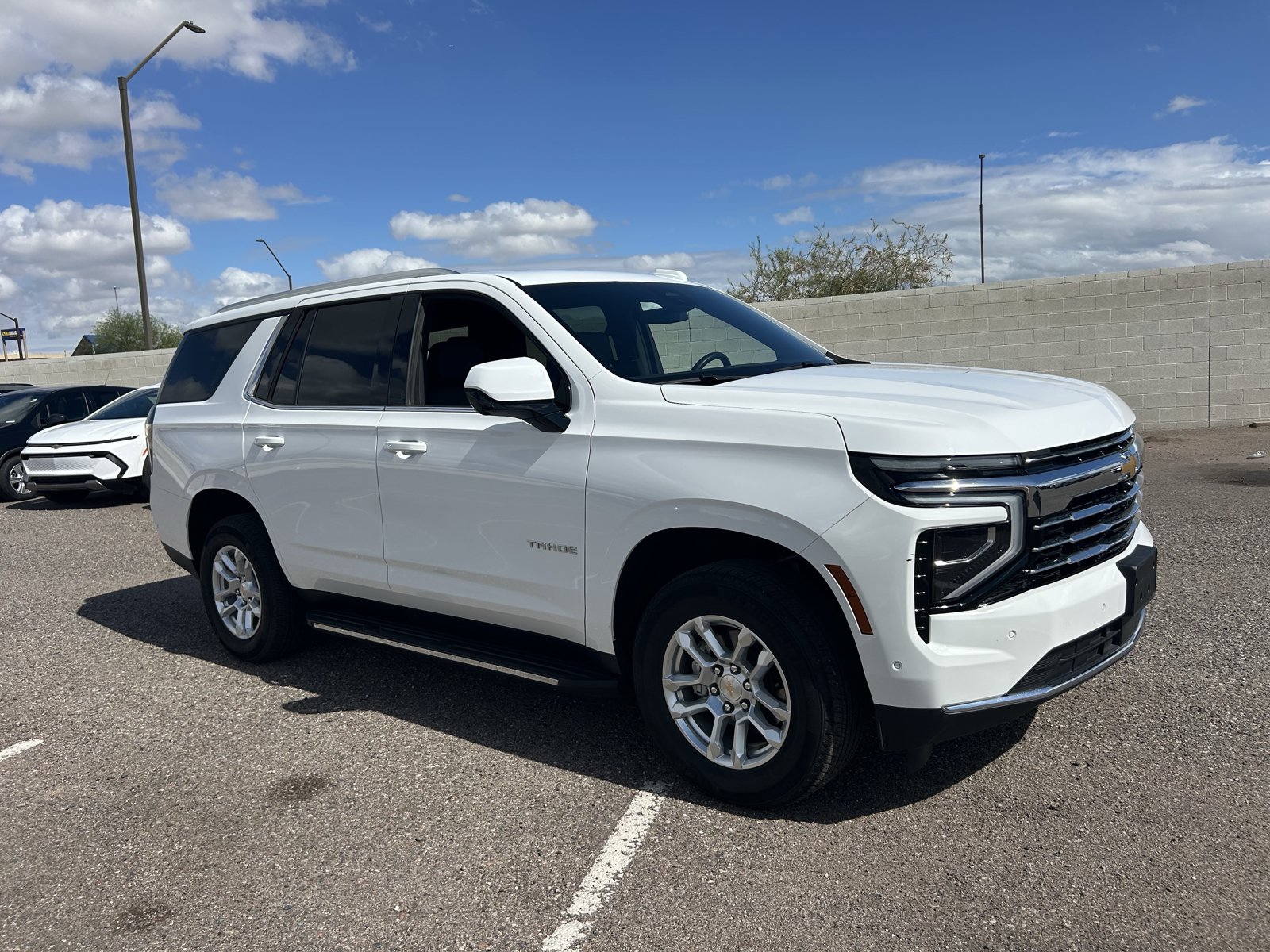 Used 2025 Chevrolet Tahoe LT AWD/4WD image 6