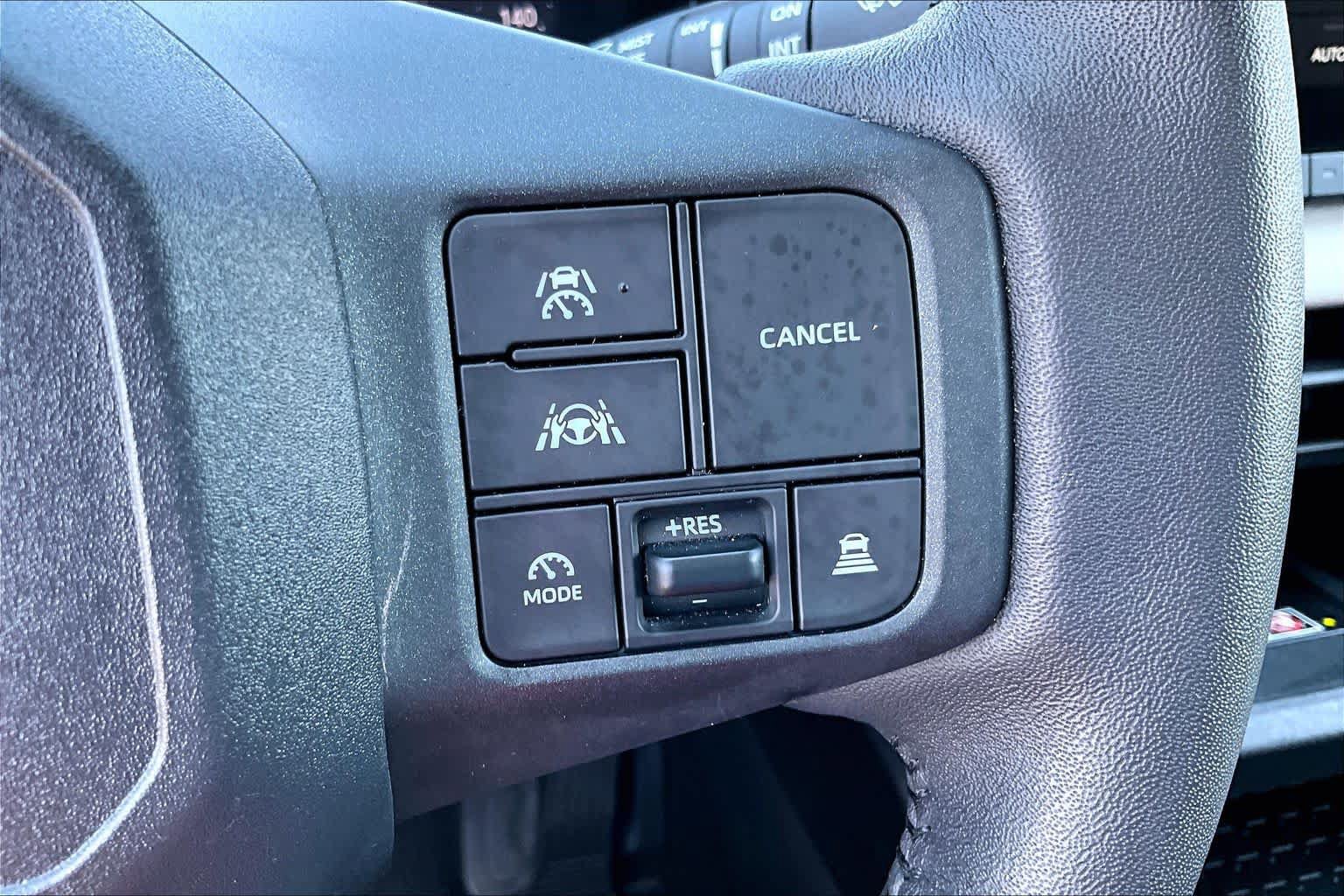 Used 2026 Toyota RAV4 XLE Premium FWD image 21