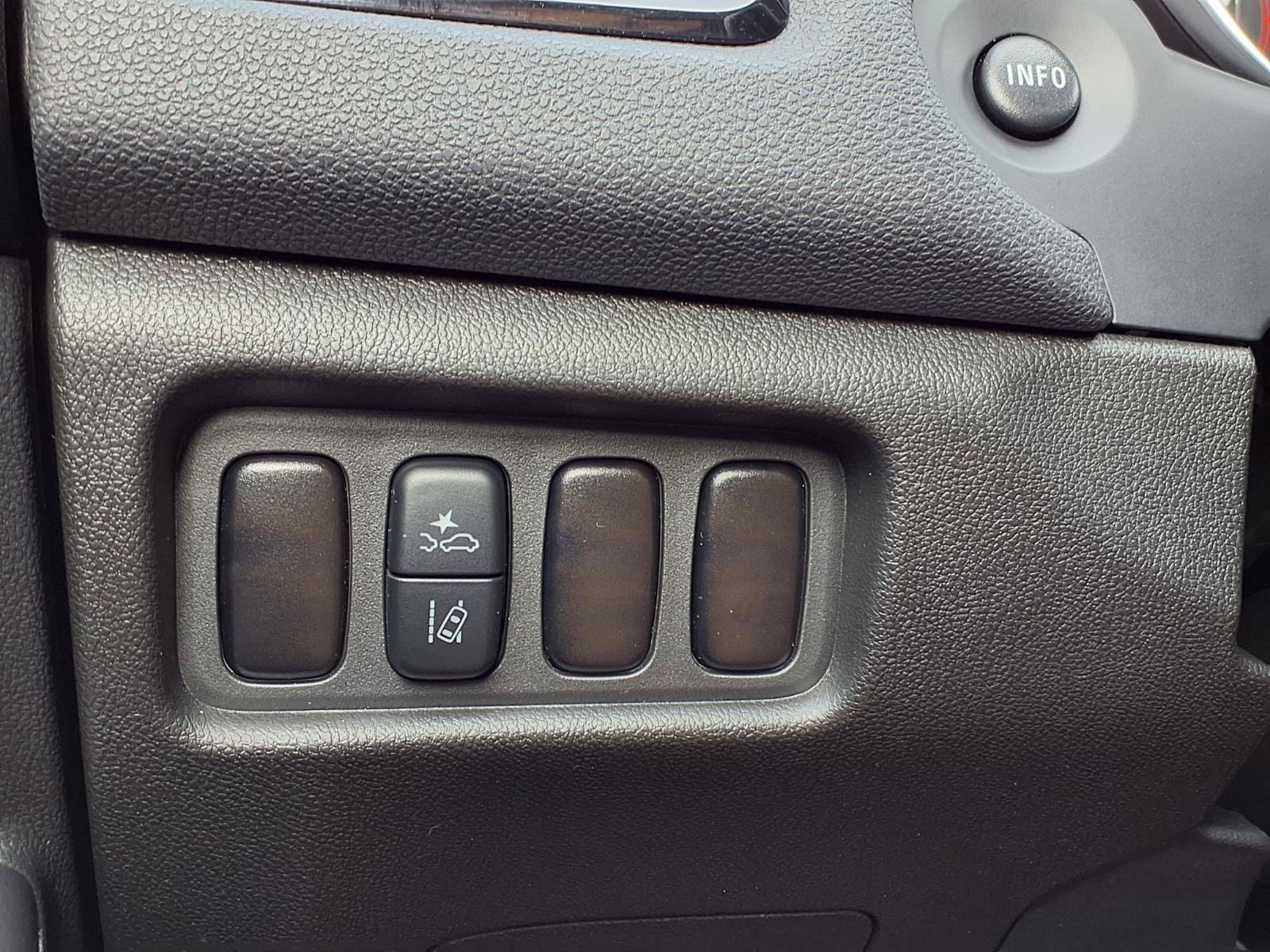 Used 2025 Mitsubishi Outlander Sport LE AWD/4WD image 15