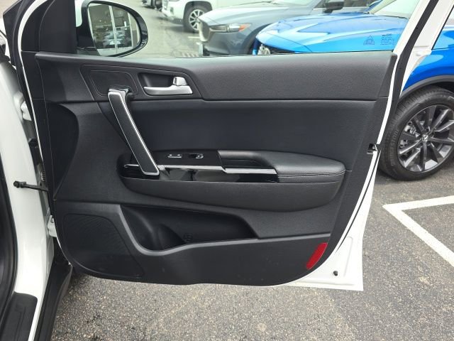 Used 2018 Kia Sportage EX image 21