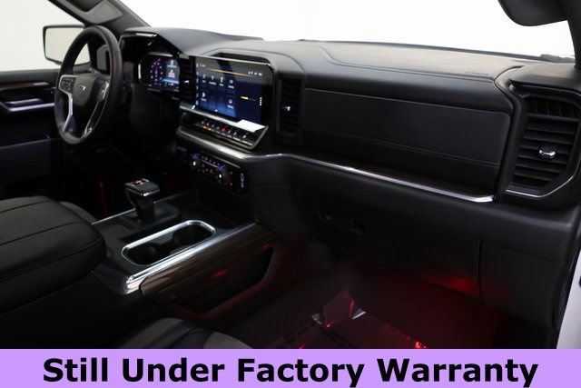 Used 2025 Chevrolet Silverado 1500 RST AWD/4WD image 17