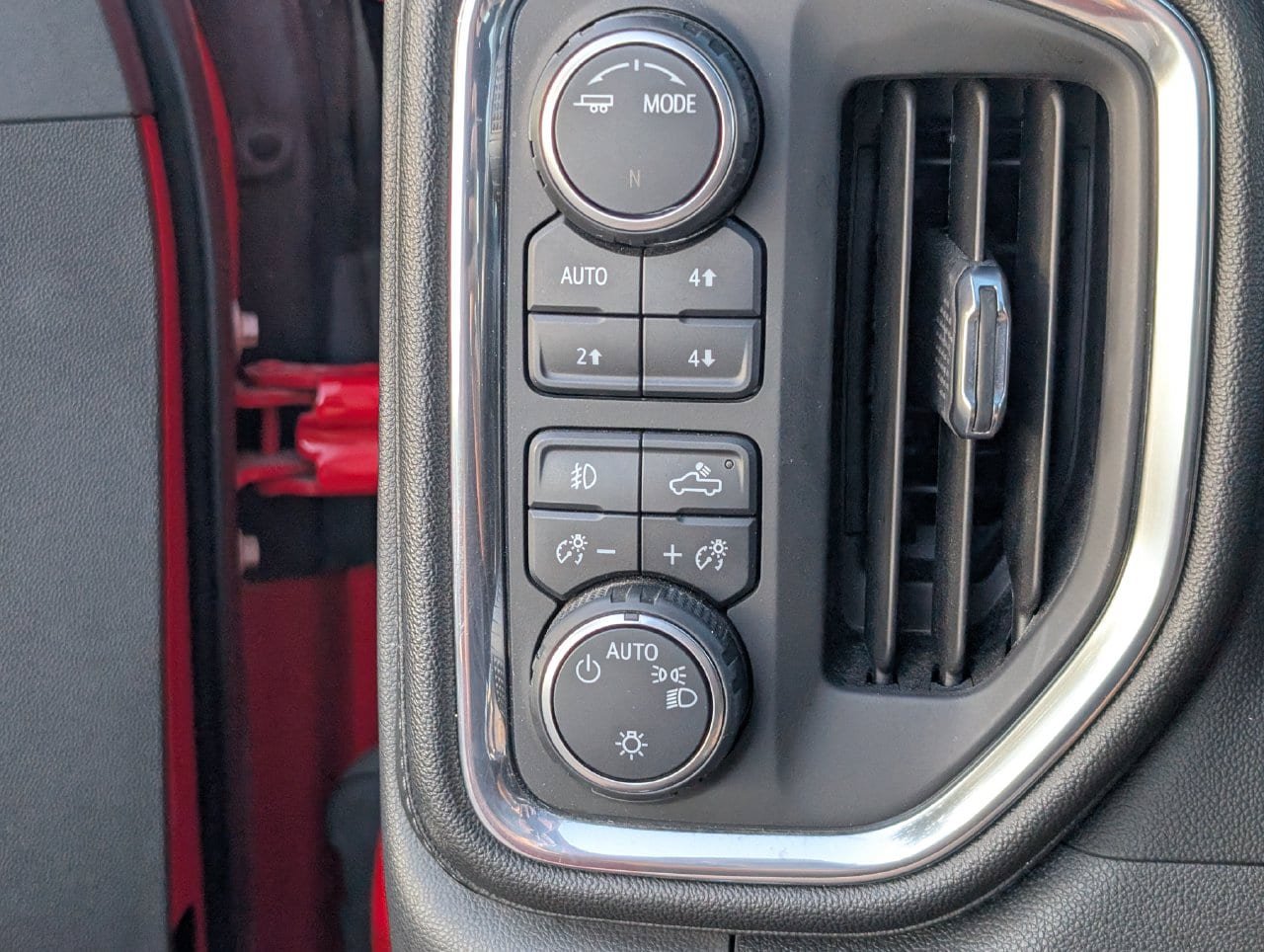 Used 2021 Chevrolet Silverado 1500 RST AWD/4WD image 26
