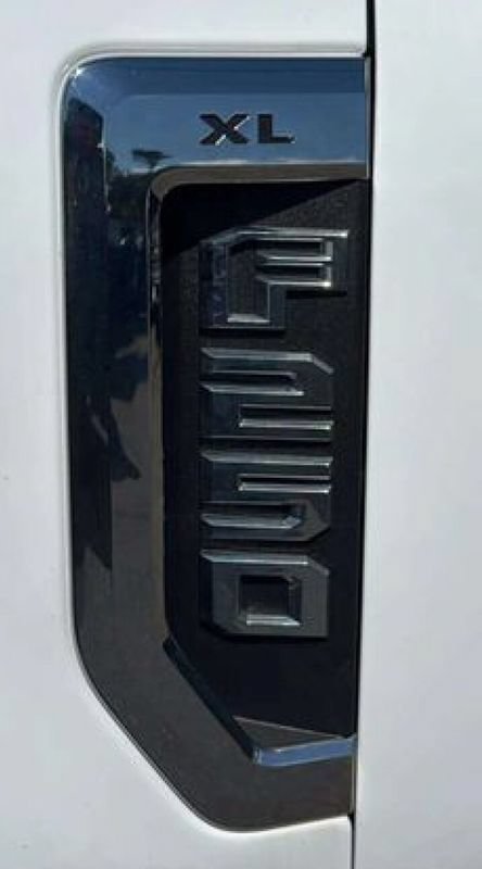 Used 2022 Ford F250 XL w/ Power Equipment Group AWD/4WD image 20