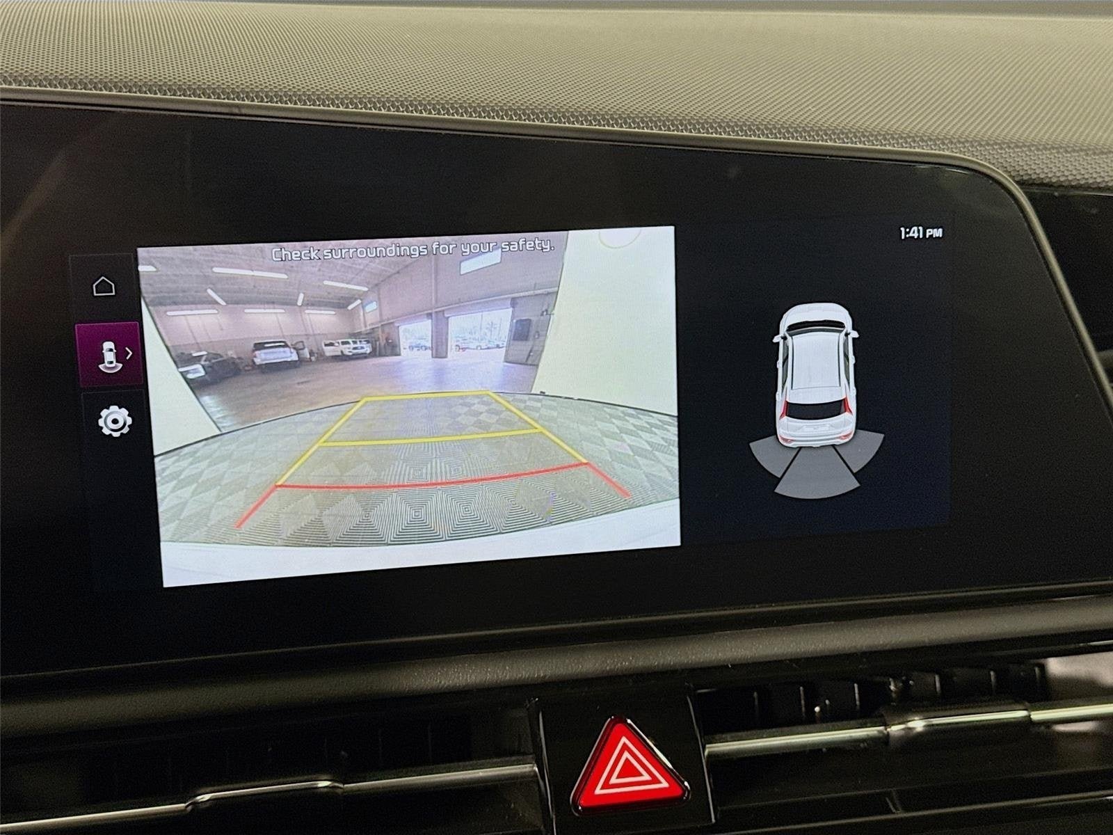Certified 2023 Kia Niro EX Touring FWD image 17