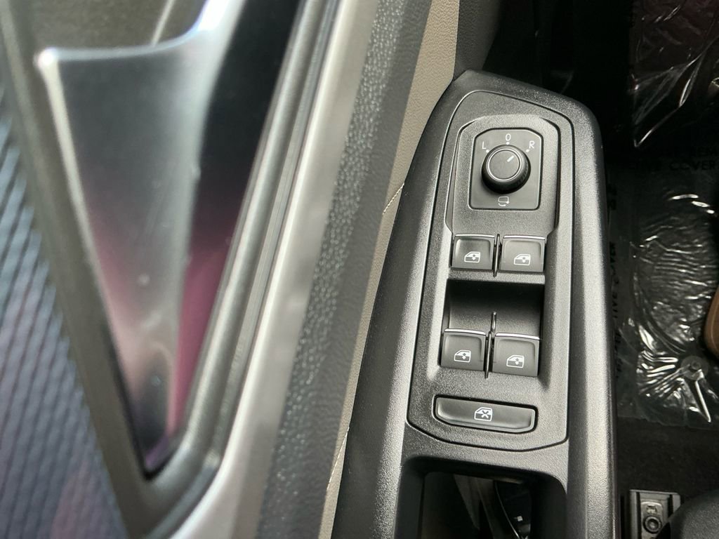 Used 2021 Volkswagen Atlas Cross Sport SEL Premium image 23