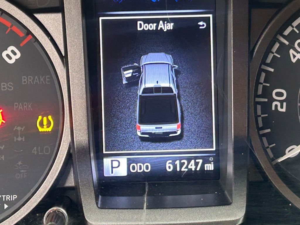 Used 2023 Toyota Tacoma TRD Off-Road image 32