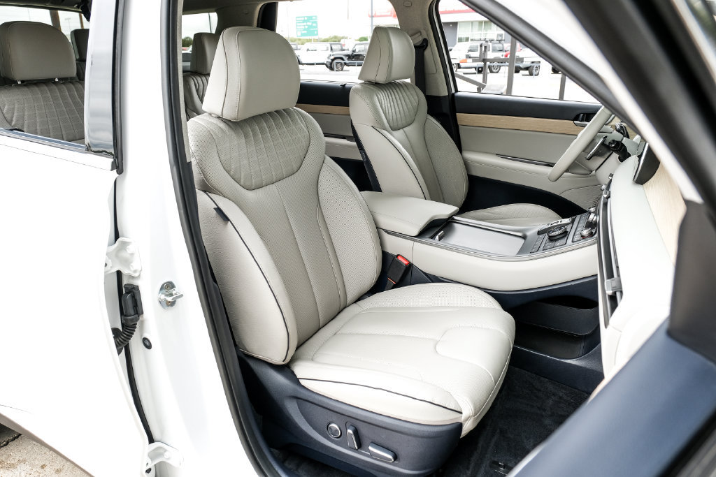 Used 2023 Hyundai Palisade Limited AWD/4WD image 47