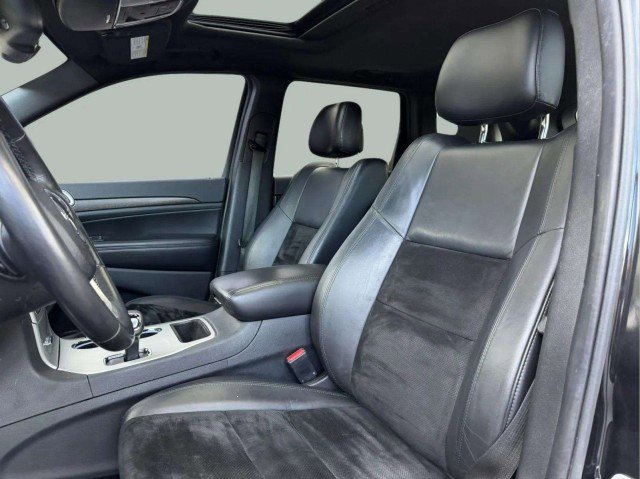 Used 2015 Jeep Grand Cherokee Altitude image 18