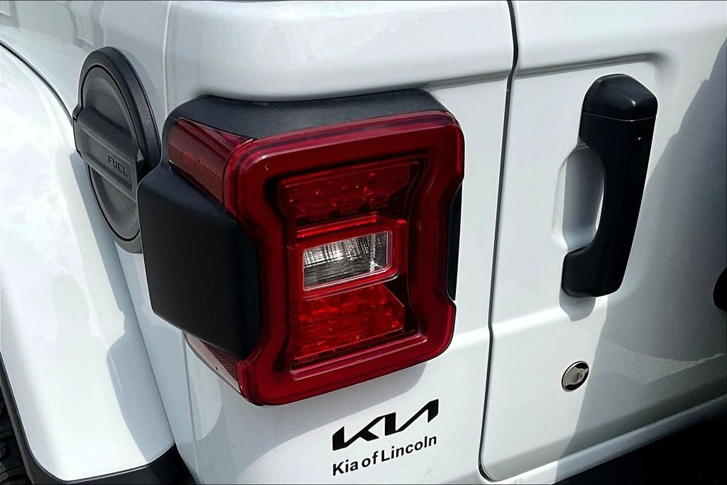 Used 2020 Jeep Wrangler Unlimited Rubicon AWD/4WD image 22