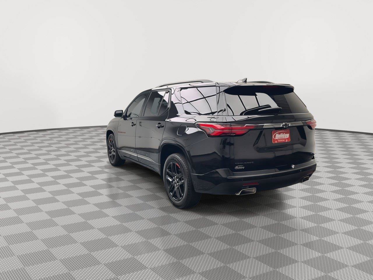 Certified 2022 Chevrolet Traverse Premier w/ Redline Edition AWD/4WD image 42