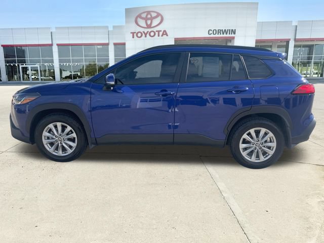 Certified 2023 Toyota Corolla Cross LE w/ Moonroof Package AWD/4WD video 2