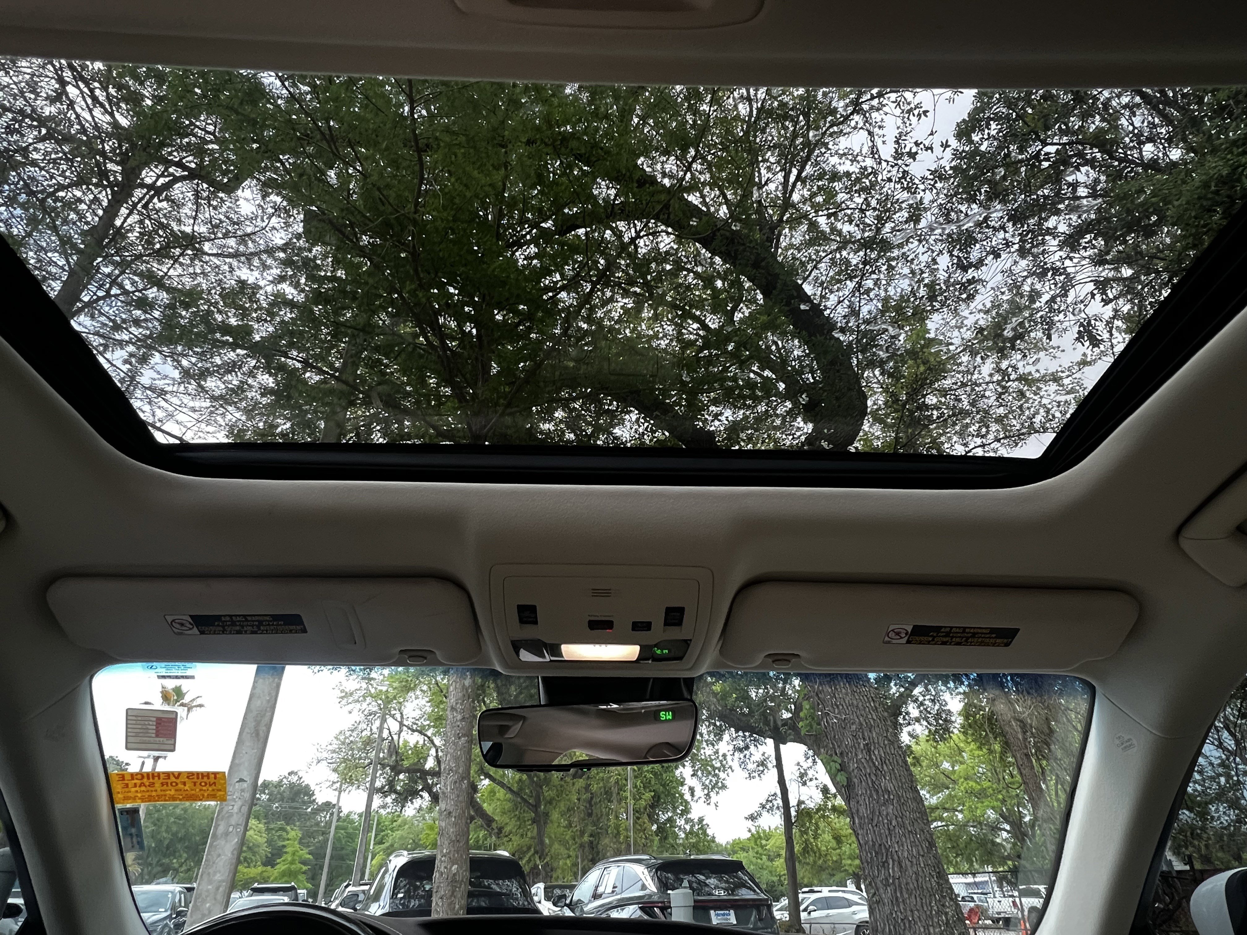 Used 2017 Lexus ES 350 w/ Premium Package image 38