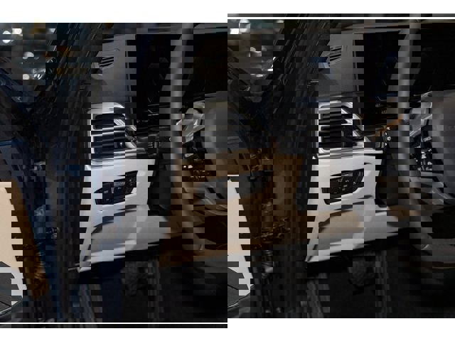 Used 2026 BMW 330i xDrive 330i xDrive w/ Premium Package image 54