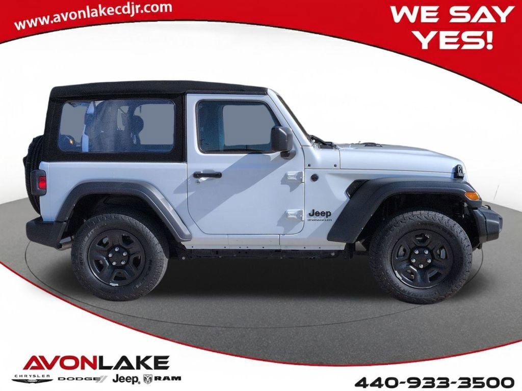 Used 2024 Jeep Wrangler Sport image 7