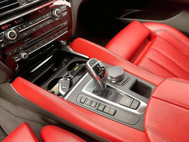 Used 2019 BMW X6 xDrive50i w/ M Sport Package AWD/4WD image 15
