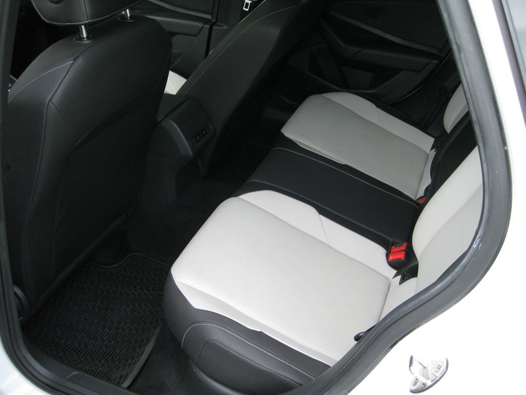 Used 2021 Volkswagen Jetta R-Line w/ R-Line Cold Weather Package image 22