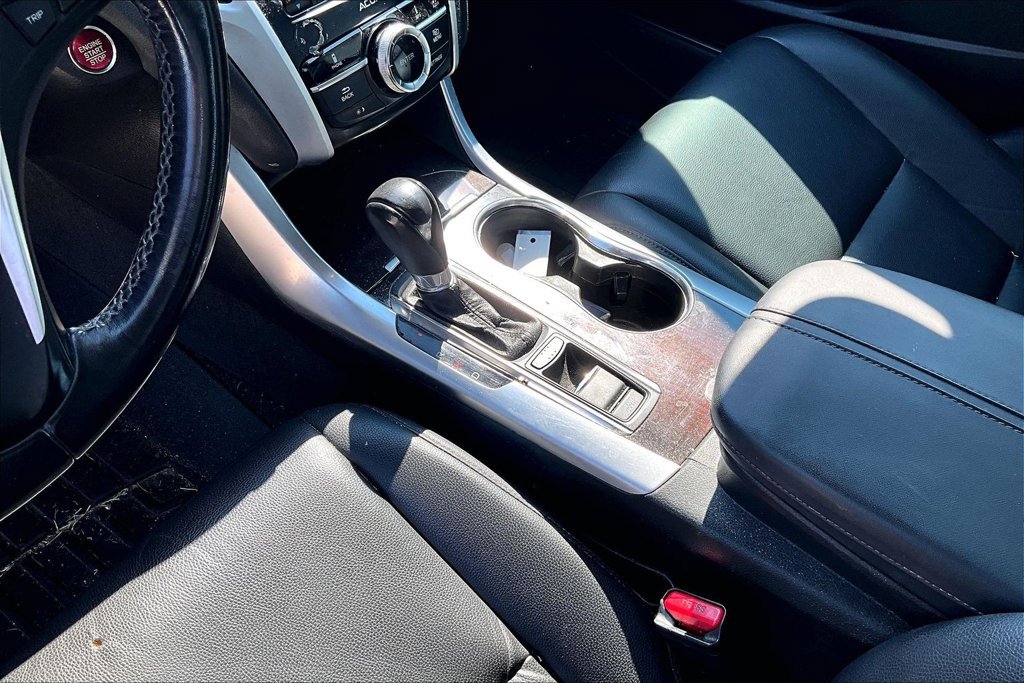 Used 2015 Acura TLX FWD image 16