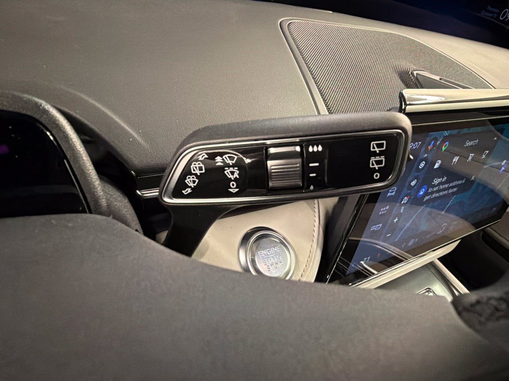 New 2026 Lincoln Nautilus Reserve w/ Jet Appearance Package AWD/4WD image 22