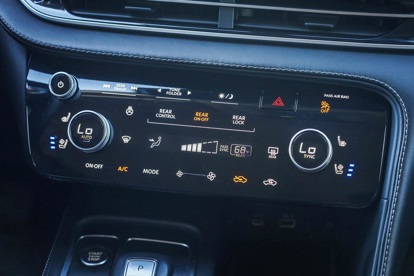 Used 2024 INFINITI QX60 Luxe w/ Cargo Package image 19