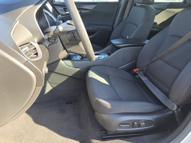 Used 2022 Chevrolet Malibu LT image 14