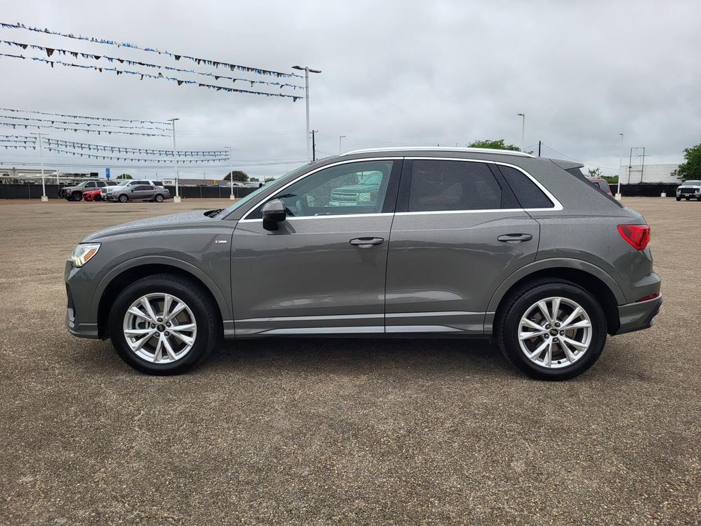 Used 2025 Audi Q3 2.0T Premium AWD/4WD image 6