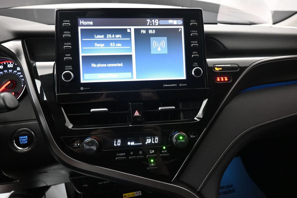 Used 2023 Toyota Camry XSE FWD image 19