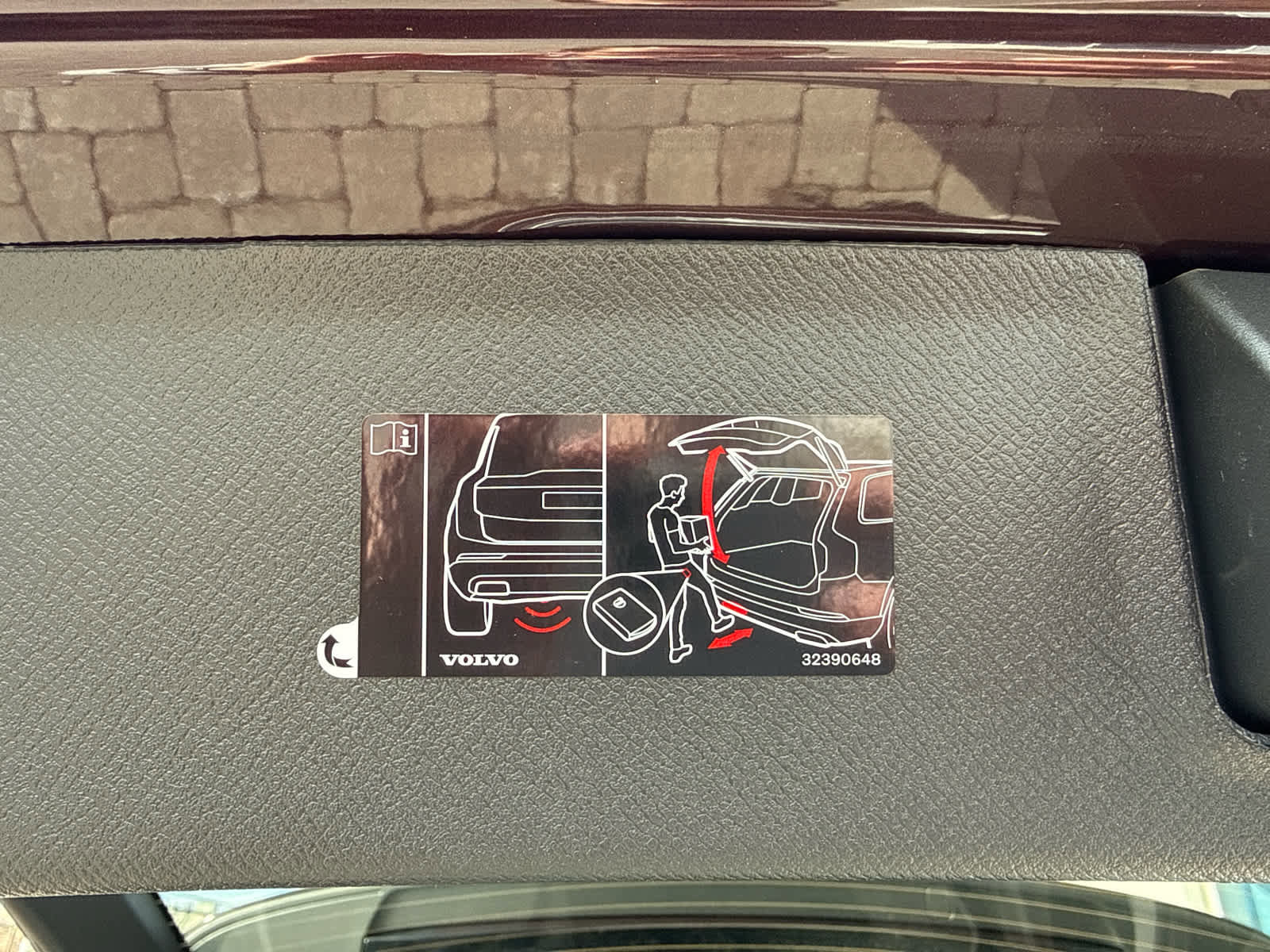 New 2026 Volvo XC90 T8 Ultra w/ Protection Package Premier image 18