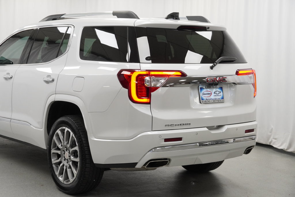 Certified 2023 GMC Acadia Denali w/ Denali Technology Package FWD image 43