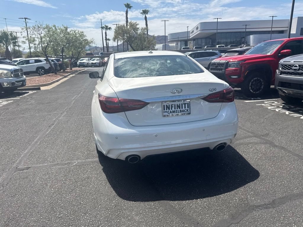Used 2024 INFINITI Q50 Luxe RWD image 11