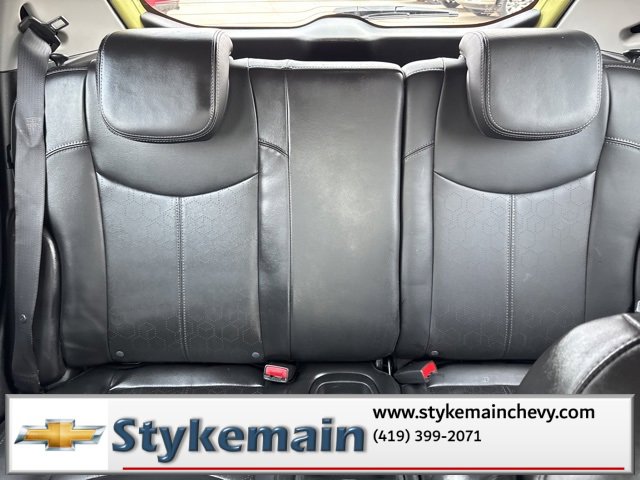 Used 2017 Chevrolet Spark ACTIV image 38