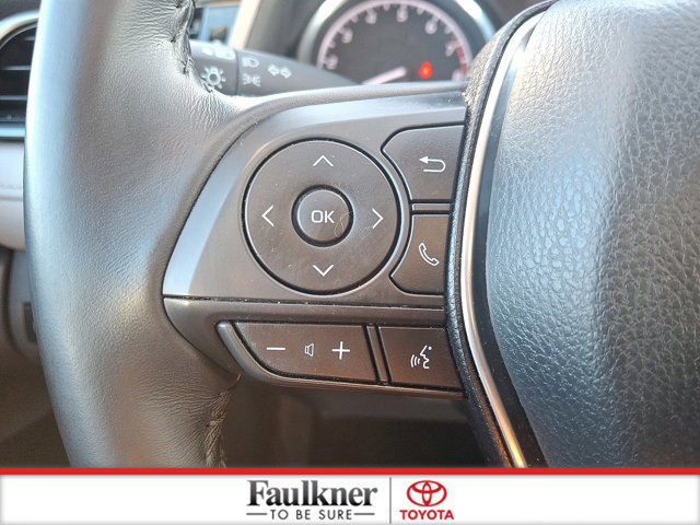 Certified 2020 Toyota Camry SE image 20