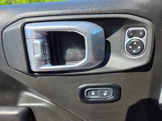 Used 2024 Jeep Gladiator Sport AWD/4WD image 40