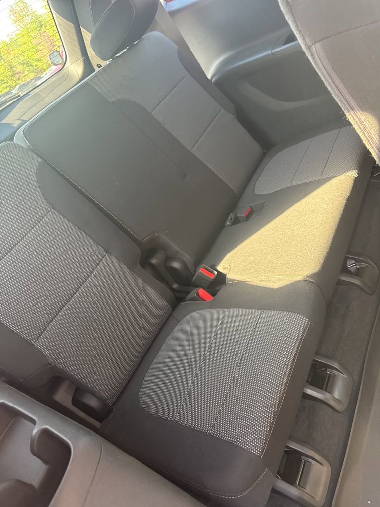 Used 2020 Chevrolet Traverse LS AWD/4WD image 10