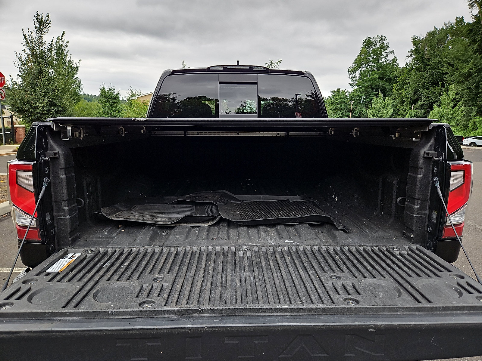 Certified 2024 Nissan Titan PRO-4X w/ Pro-4x Convenience Package AWD/4WD image 29