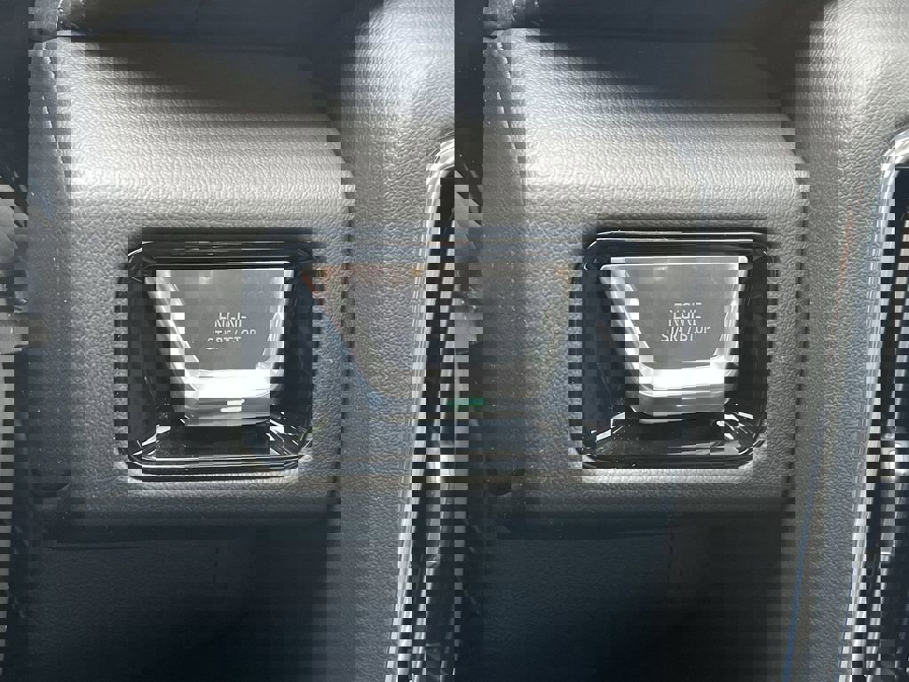 New 2026 GMC Yukon XL Denali image 17