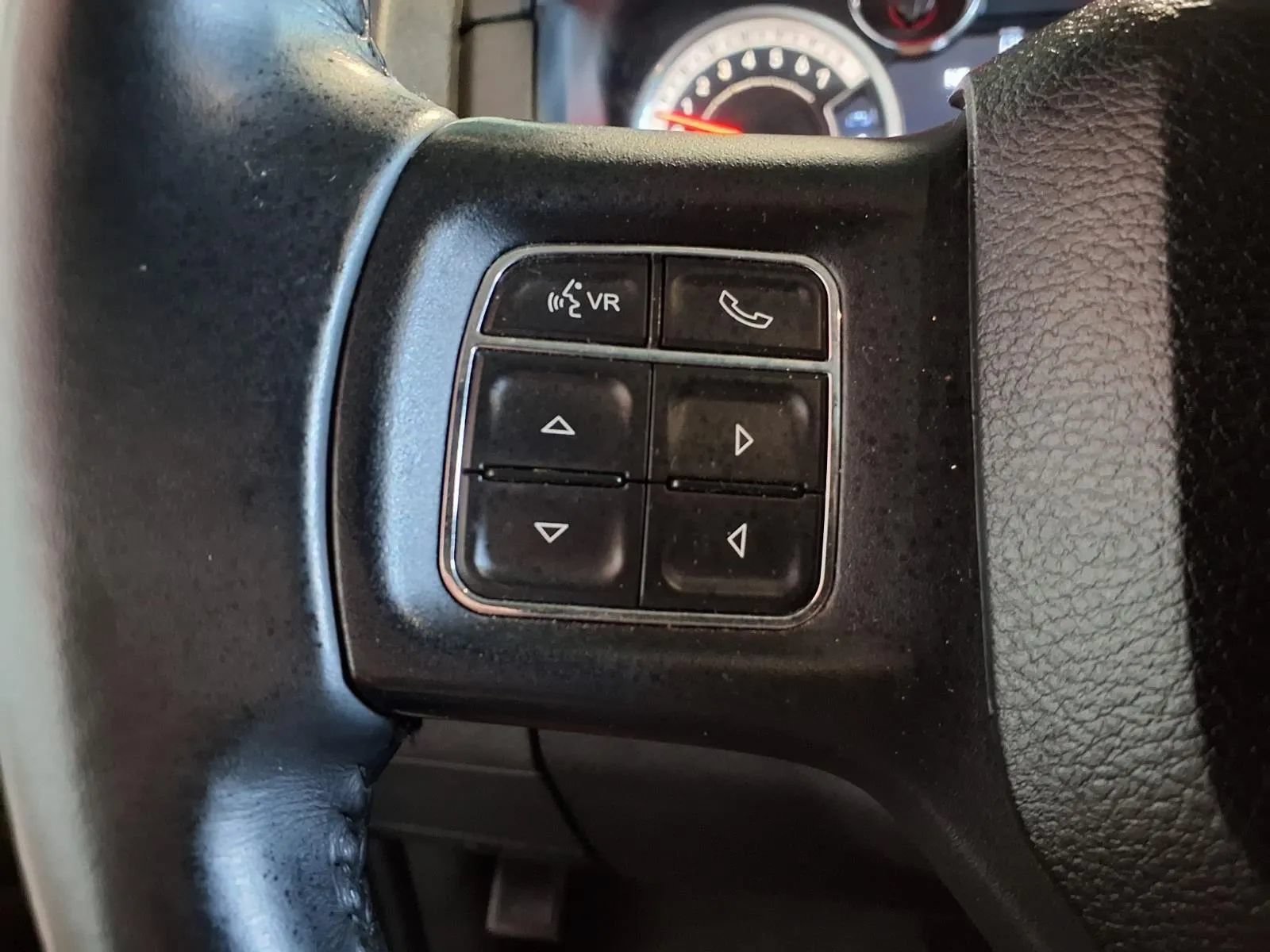 Used 2017 RAM 1500 Sport w/ Black Ram 1500 Sport Group AWD/4WD image 26