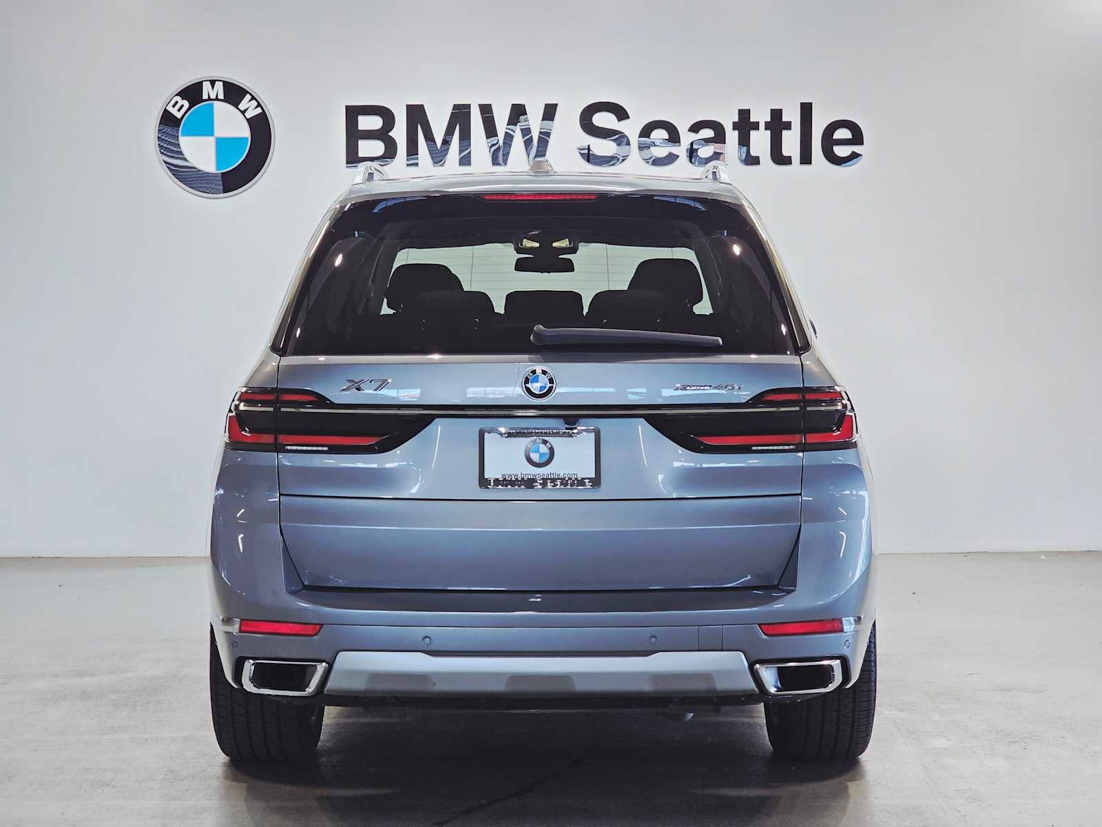 Used 2024 BMW X7 xDrive40i image 5