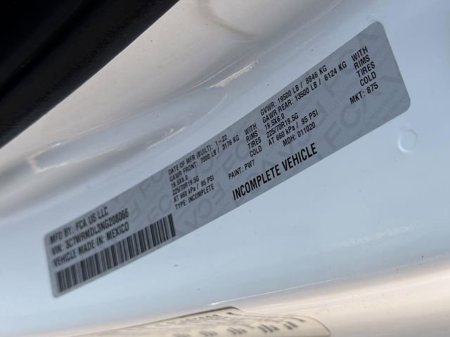 Used 2022 RAM 5500 Tradesman RWD image 30