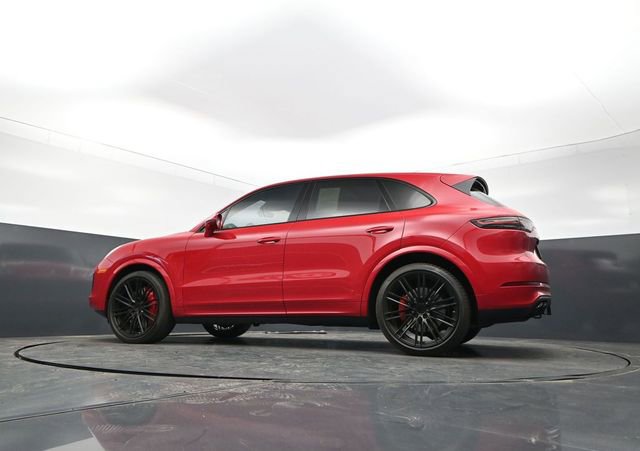 Used 2023 Porsche Cayenne Turbo w/ Premium Package Plus AWD/4WD image 24