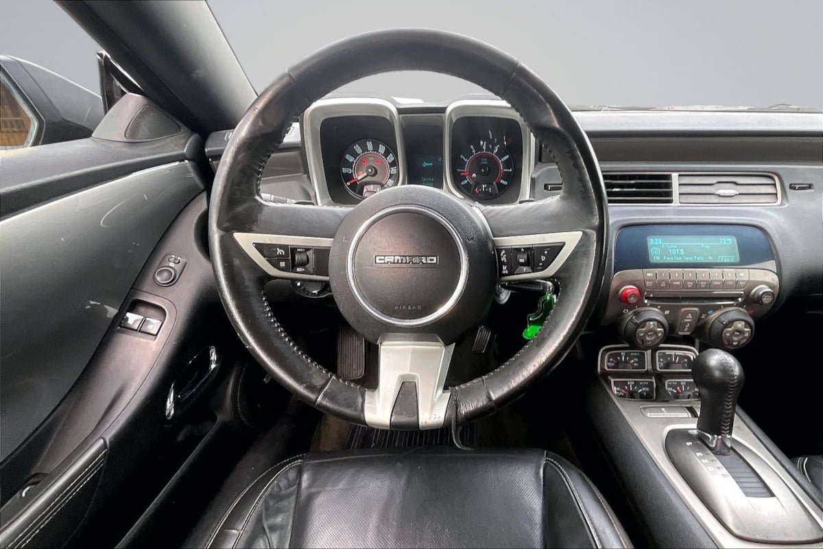 Used 2010 Chevrolet Camaro LT w/ RS Package RWD image 5