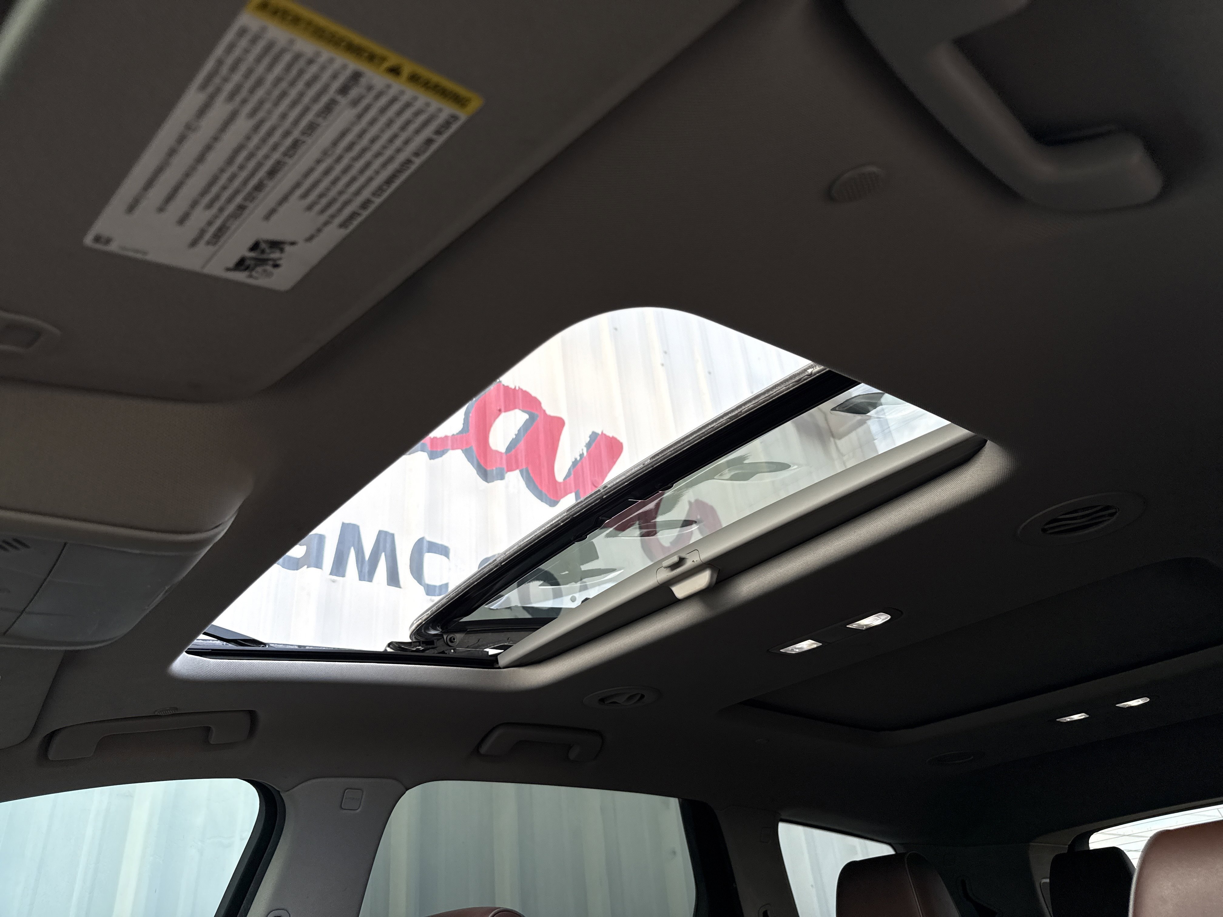 Used 2021 Buick Enclave Avenir w/ Avenir Technology Package image 21