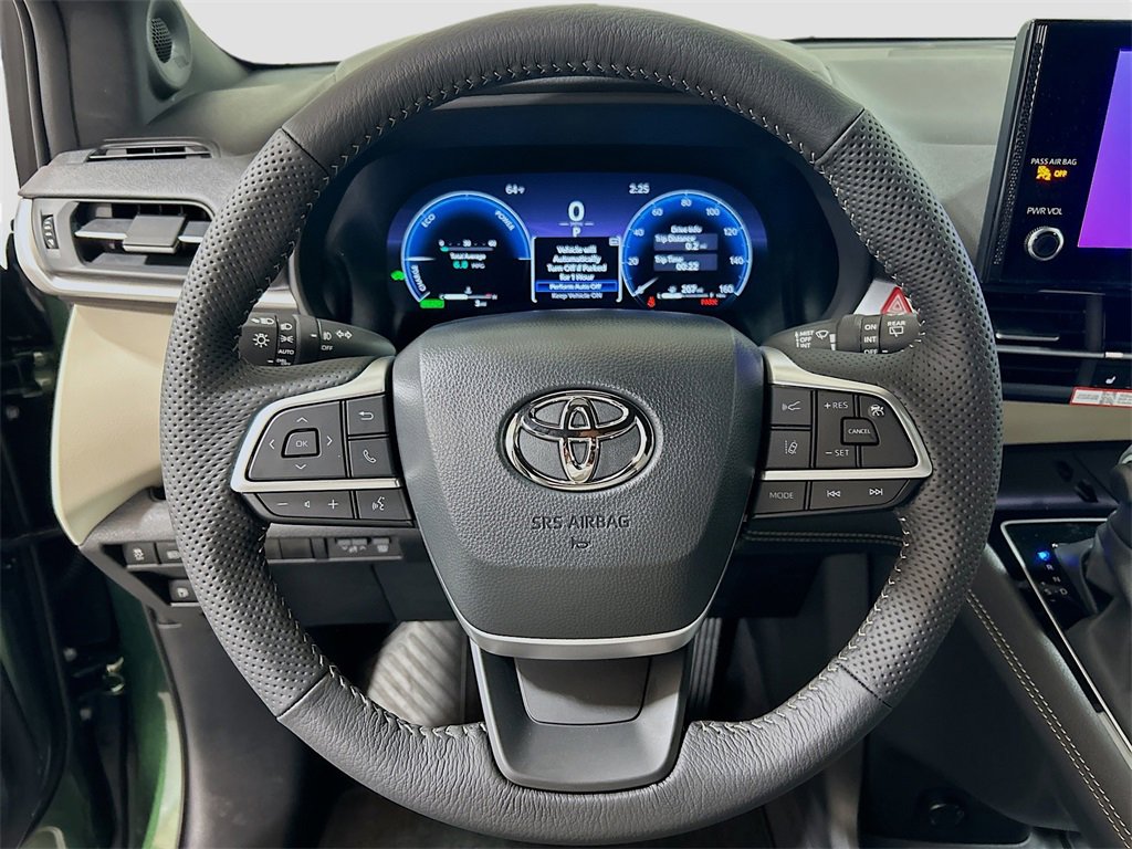 New 2026 Toyota Sienna Limited image 9