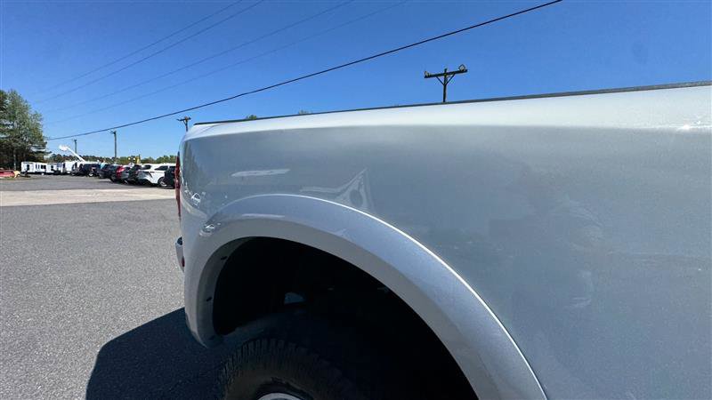 Used 2017 RAM 3500 Laramie image 29